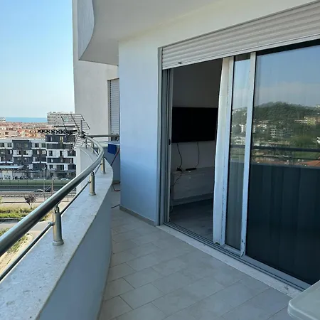 Bes 7 * Golem (Tirana)
